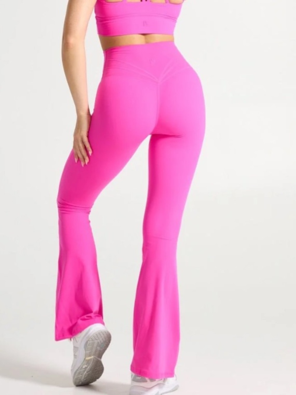 BuffBunny Collection Legacy Flare Leggings in Candy Crush 🆕